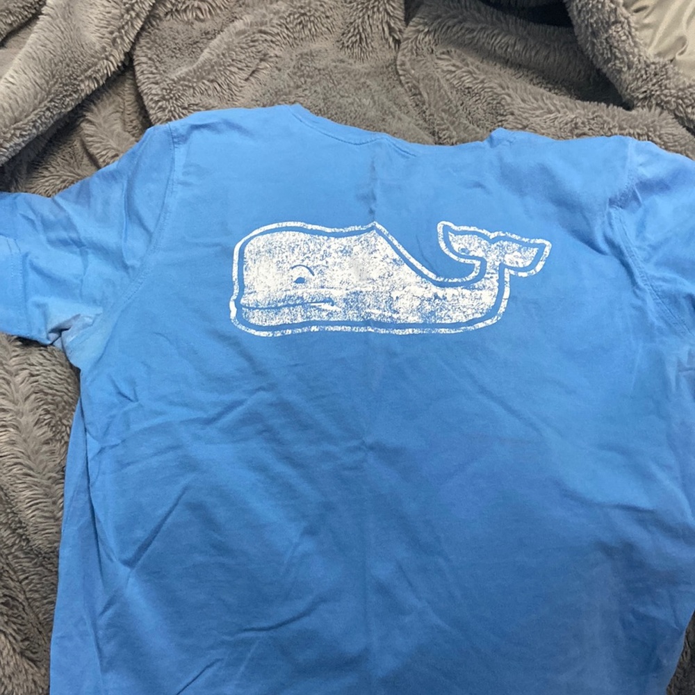 Vineyard Vine shirt!